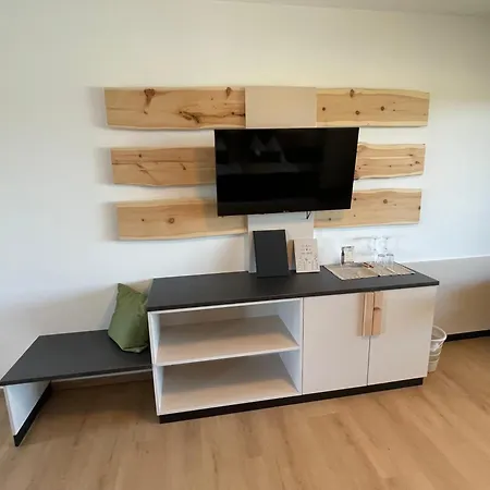 Gaestezimmer Weinhof Tropper Hutt (Leibnitz)