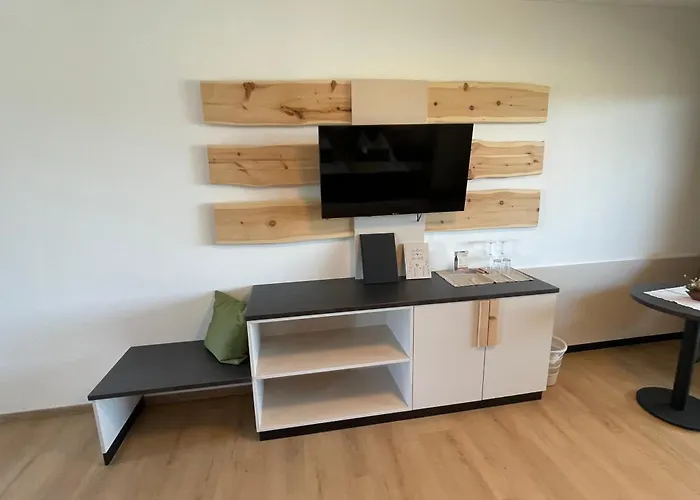 Gaestezimmer Weinhof Tropper Hutt (Leibnitz)